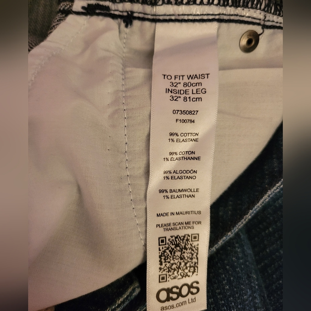 SALE!! ASOS Straight Leg Jeans With Frayed Hem, Slight Stretch, Midrise, Size 12 - Picture 8 of 9